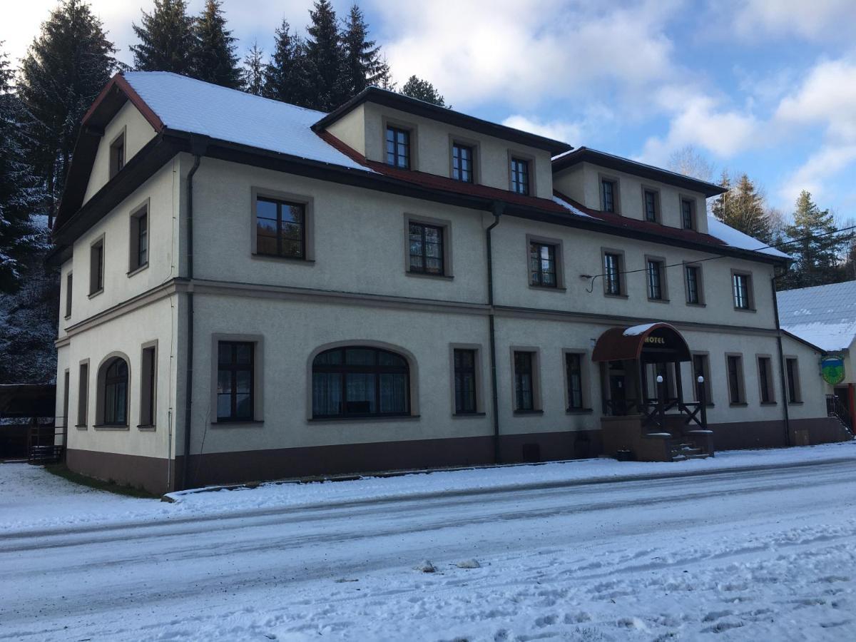 Hotel Salajka Horni Lomna Luaran gambar